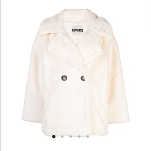 APPARIS pristine faux fur coat